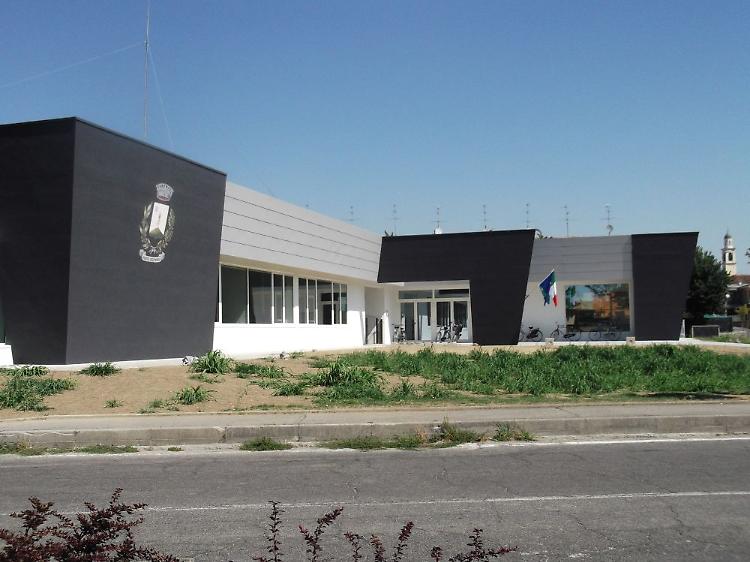 Il nuovo municipio di Monte Cremasco