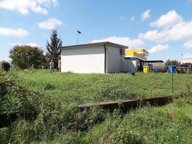 Rapina nella notte al distributore Agip