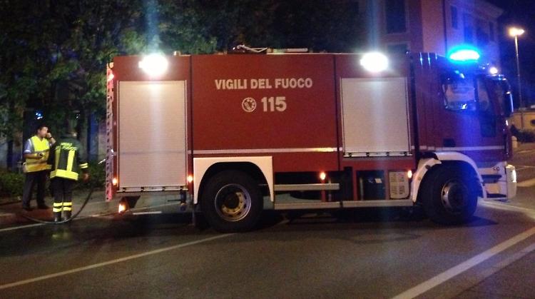 Copiosa perdita d'acqua, appartamento di via Aldo Moro inagibile