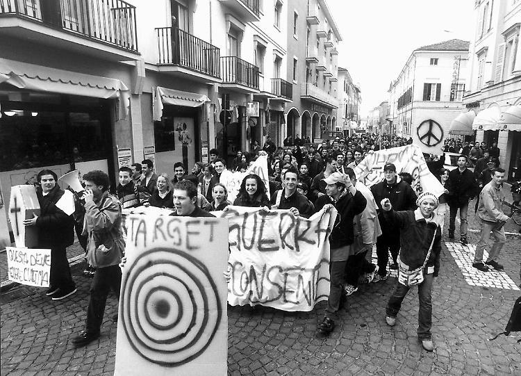 Giornata della pace al polo scolastico 'Romani'