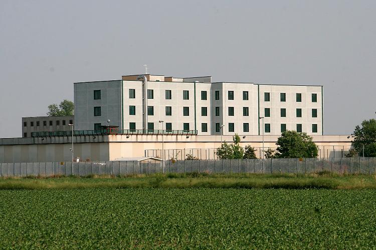 Arrestato un uomo per maltrattamenti e estorsione: pena definitiva in carcere