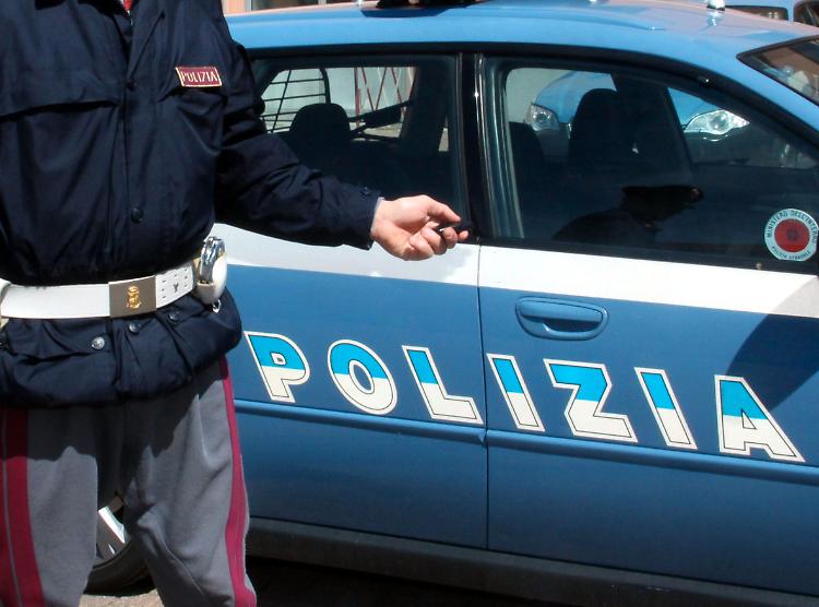 "Hanno rubato le ceneri di mia moglie"
