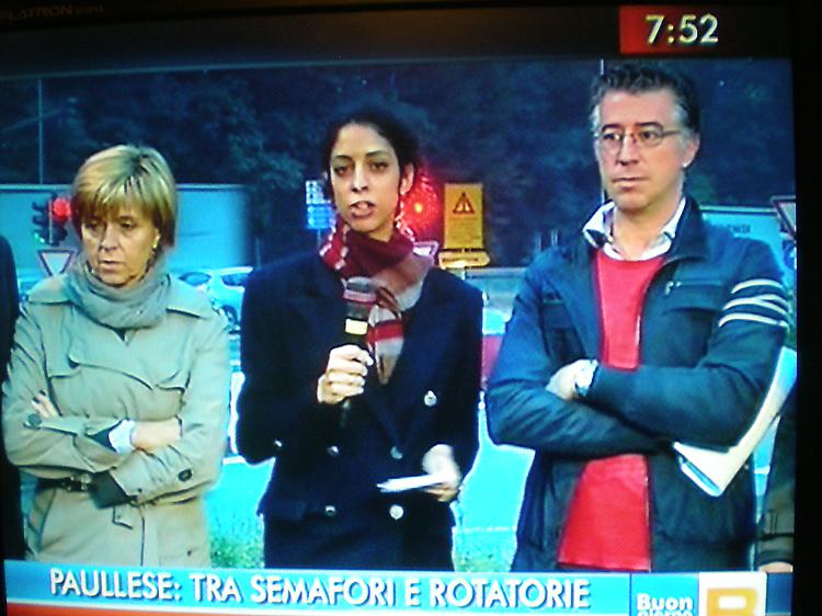 Il sindaco di Pantigliate Lidia Rozzoni, la giornalista Veronica Fernandez e Stefano Begotti del comitato pendolari cremaschi