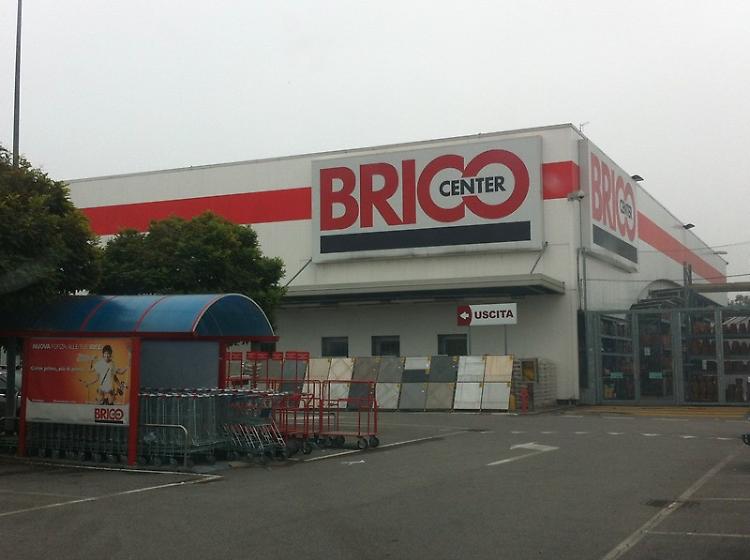 Brico Center, ex addetto alla sicurezza arrestato per furto