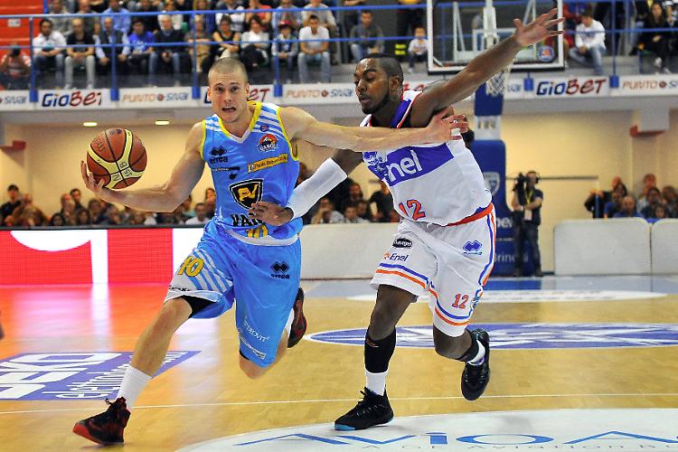 Vanoli surclassata a Brindisi