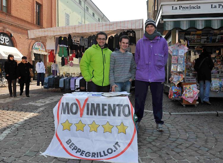 M5S, prima lite in famiglia