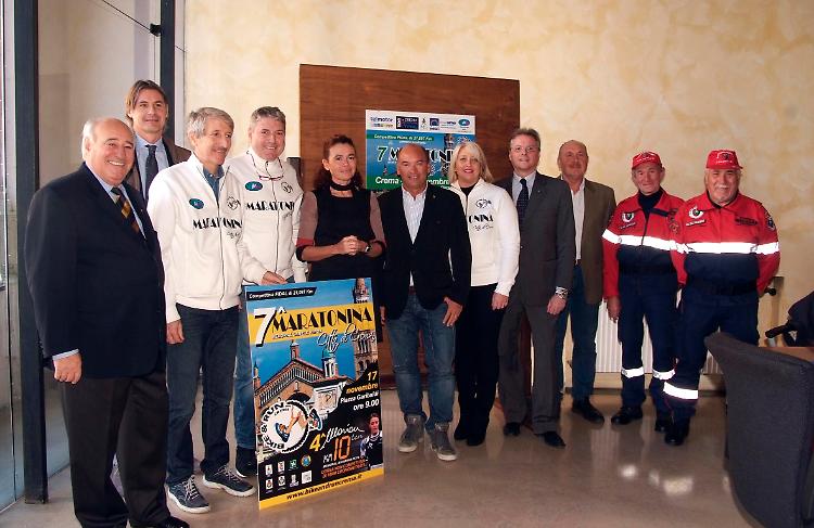 La conferenza di presentazione della maratonina 2013