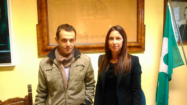 La maggioranza replica alle critiche con fatti e numeri