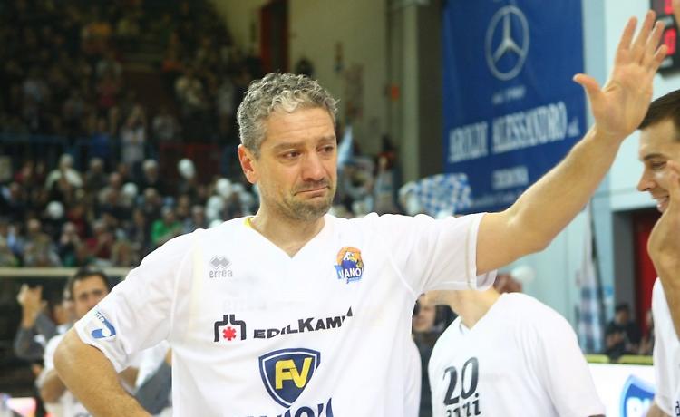 Vanoli sconfitta (78-68) da Roma, ultima gara di Conti