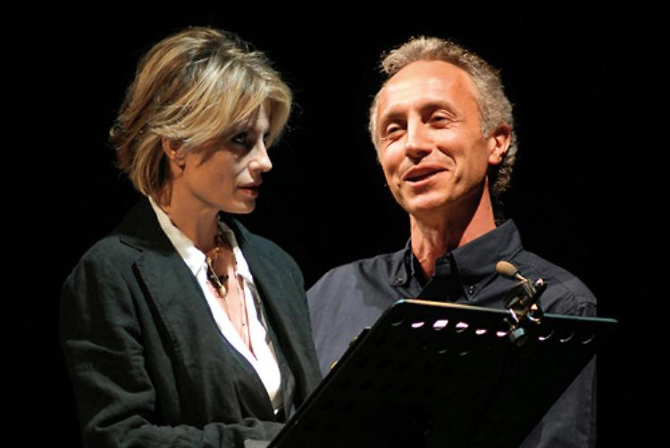 ''E' stato la mafia'' con Travaglio e Isabella Ferrari Brescia Piacenza
