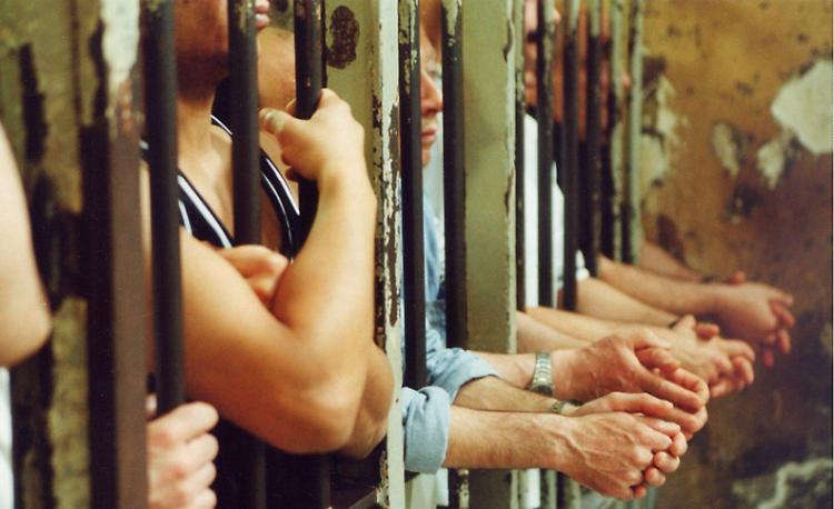 Per chi uccide permessi premio
Per i padri di famiglia solo sudore