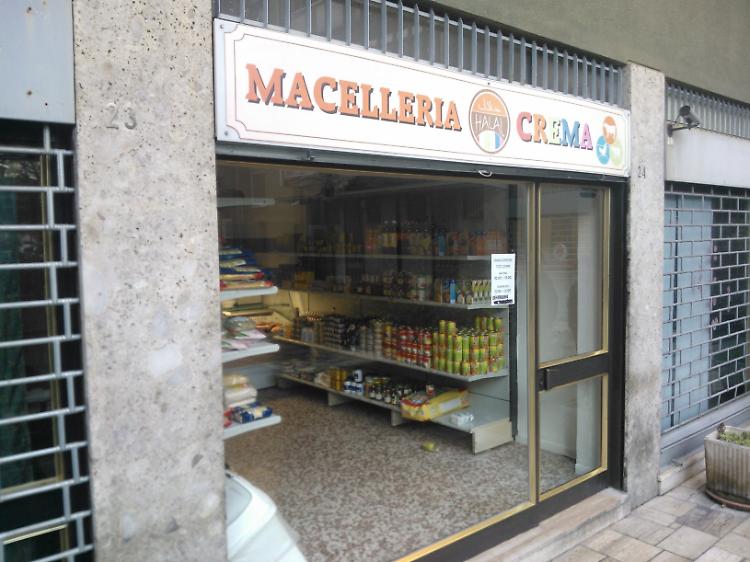 La macelleria islamica di piazza Garibaldi