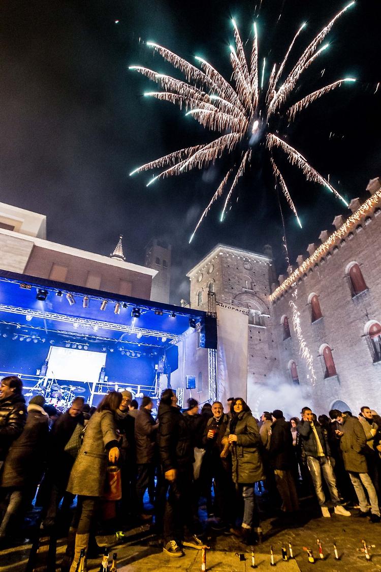 Luci, musica ed eventi per festeggiare il nuovo anno