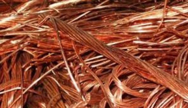 Ladri di rame sorpresi e arrestati