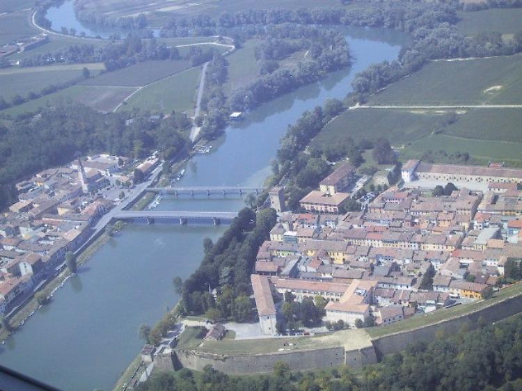 Un'indagine sugli odori a Pizzighettone