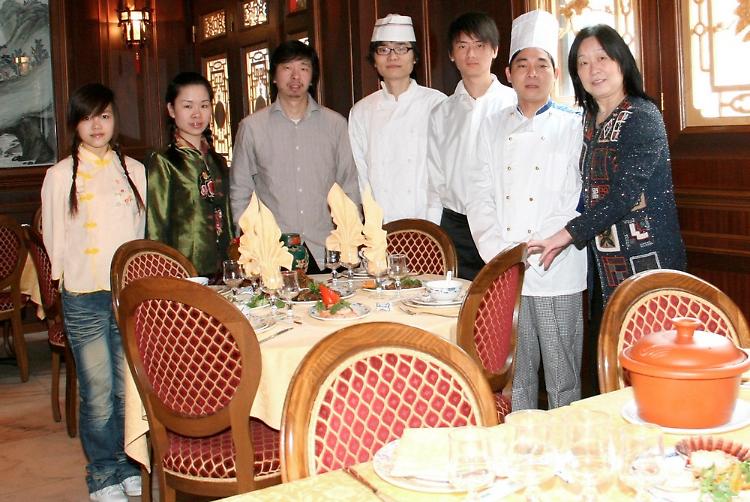 Sfrattati i cinesi, chiude il ristorante Pechino