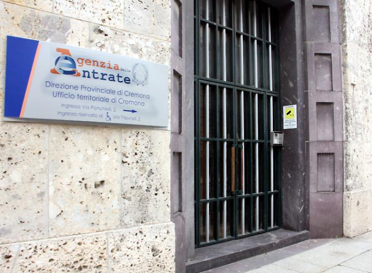 Fattura falsa, azienda accusata di evasione