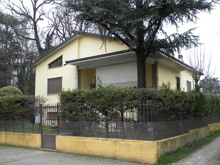 Ladri a casa dei medici del paese, rubati oro e denaro