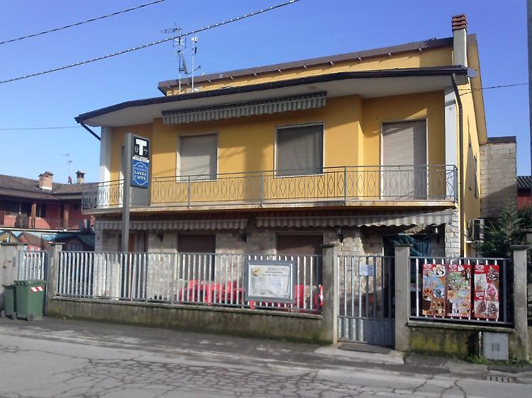 Svaligiato il Lanza Caffé: via tabacchi, denaro e Gratta&Vinci