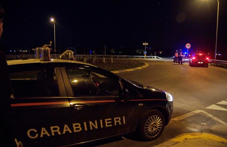 Padroni in vacanza, casa svaligiata