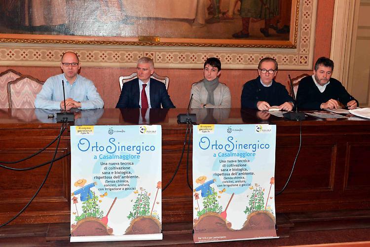 Al via l'orto sinergico