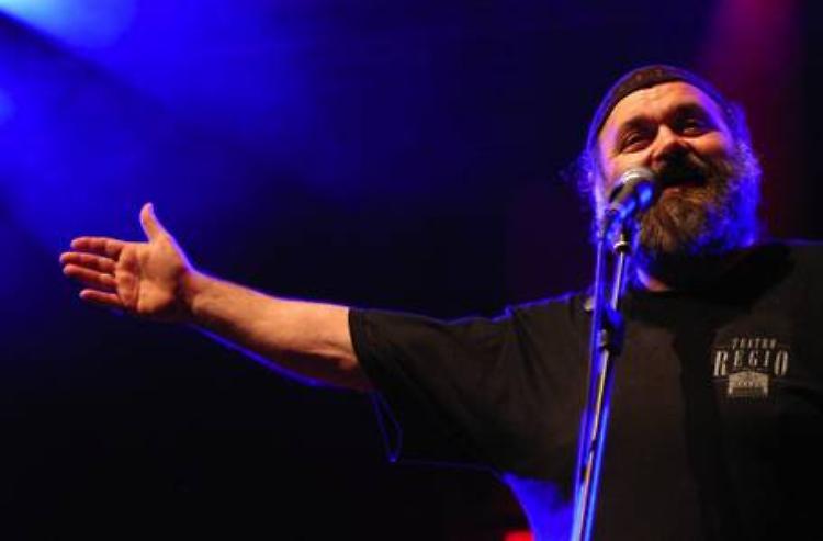 Il Banco ha perso la sua voce. Rip Francesco Di Giacomo