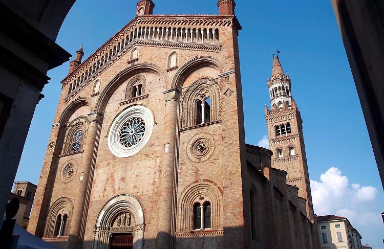 Vescovo, tre papabili per il dopo Cantoni