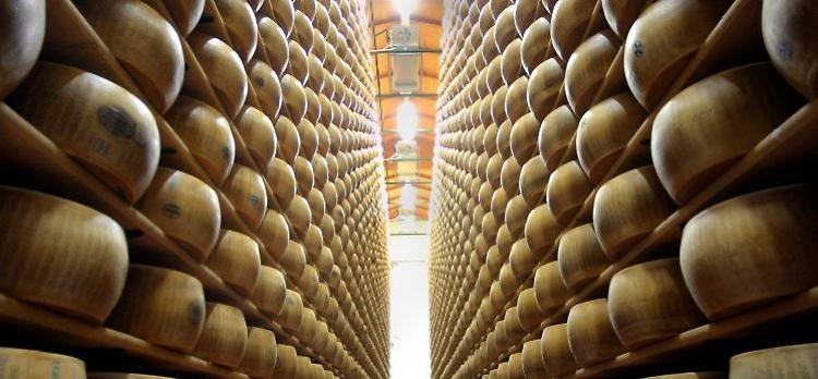 Gang del Parmigiano in scacco