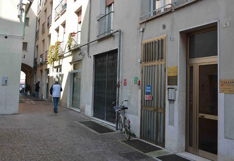 Ladri nelle cantine: saccheggio e vandalismo