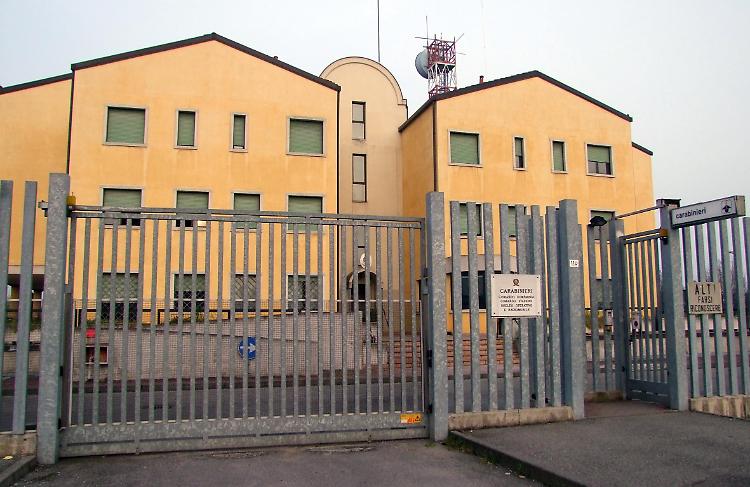 La caserma dei carabinieri di Crema