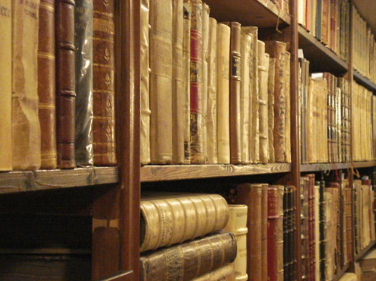 Cremona - ''Antichi libri di scienza. L’unitarietà e la bellezza della scienza'' 