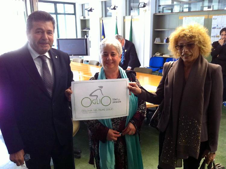 Presentato a Sale Marasino il 'Bike Tour dell'Oglio'