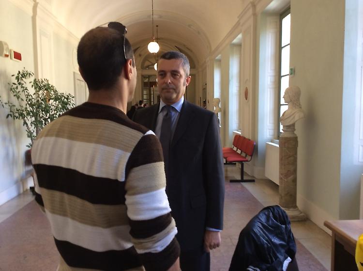 Marito legato al letto dalla moglie 
'Nessun gioco sadomaso, dormivo'
