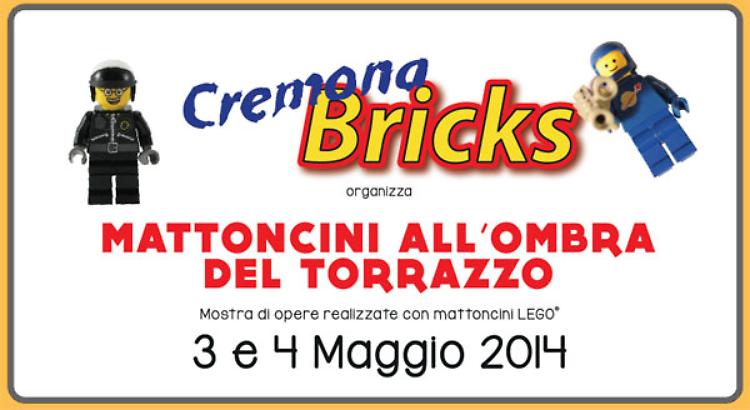 Mattoncini lego all'ombra del Torrazzo