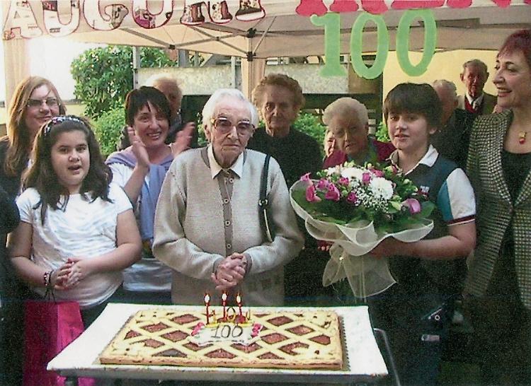 Irene Zelioli festeggia 100 anni