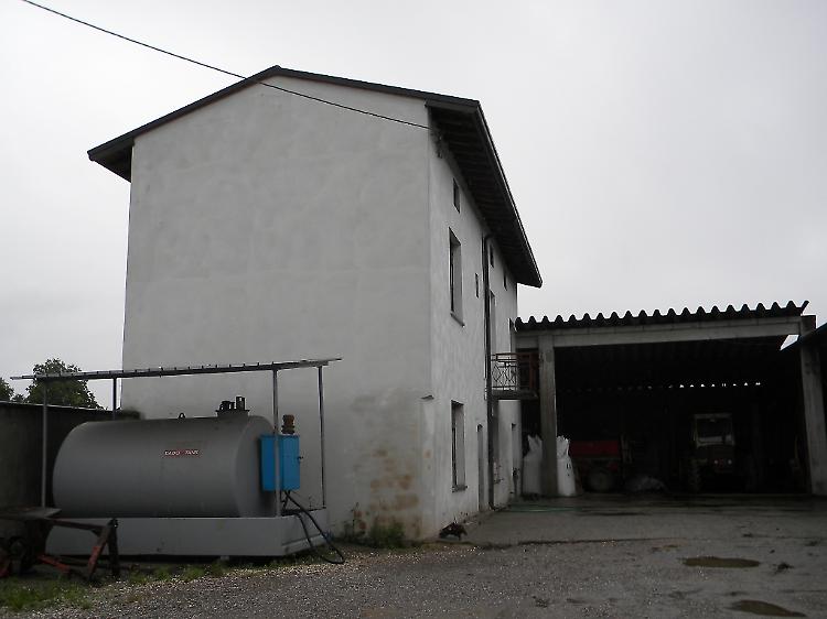 La cascina 'teatro' del furto