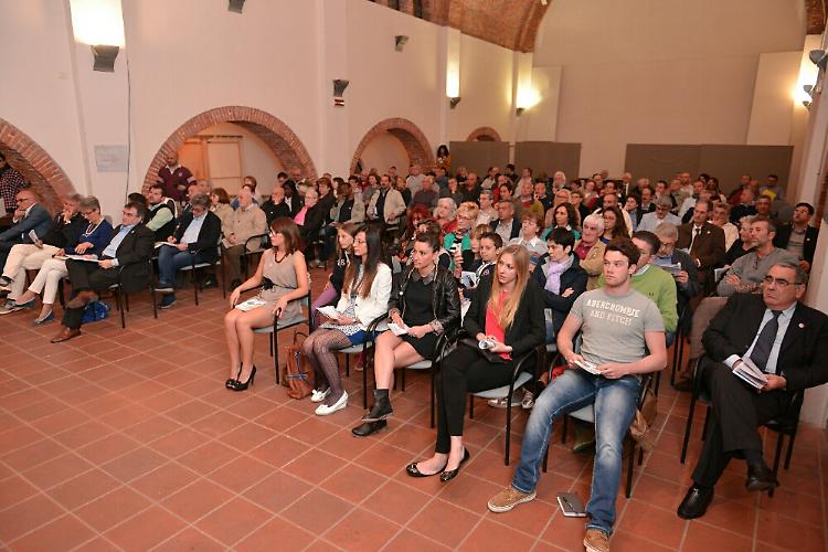 Matteo Rossi: presentazione alla Matteo Renzi
