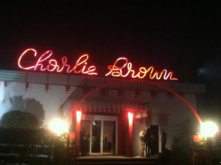 Manca la dichiarazione di agibilità, chiusa la discoteca 'Charlie Brown'