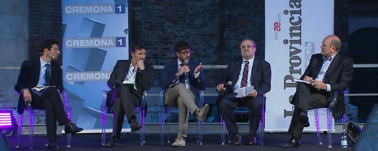 Perri: 'Restituirò la mini Imu'
Galimberti: 'Città per i giovani'