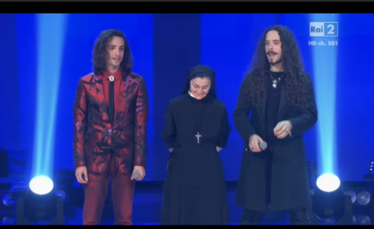 Suor Cristina fa breccia nel pubblico e vince The Voice
