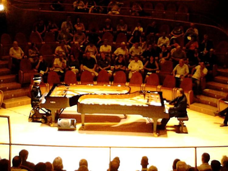 La sfida tra il robot pianista e Prosseda: spettacolo all'auditorium Arvedi