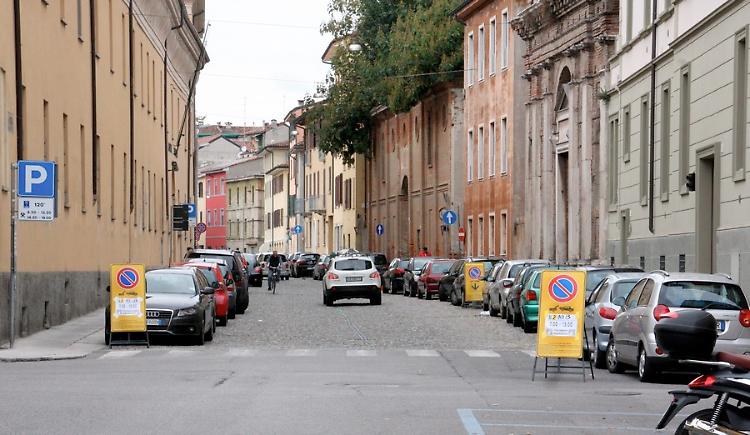 Via Bissolati chiusa per lavori dal 16 giugno al 31 luglio