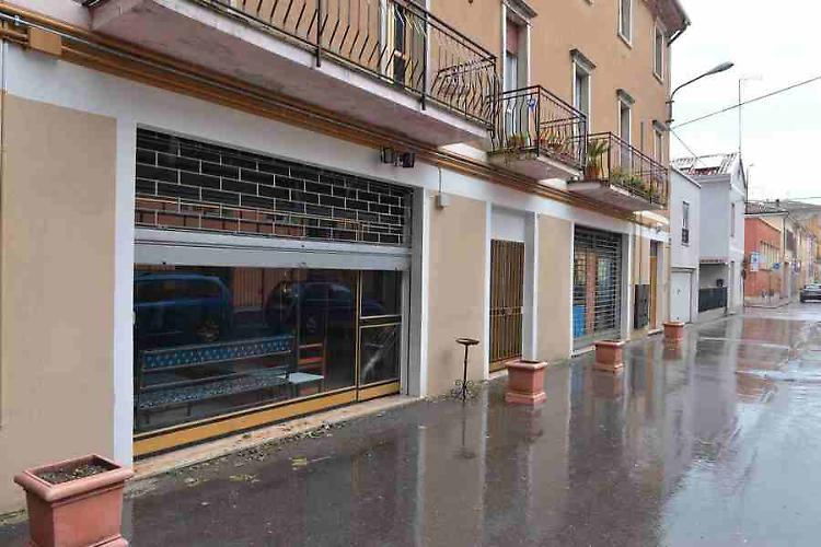 Circolo privato ma non del tutto, il sindaco lo chiude due mesi
