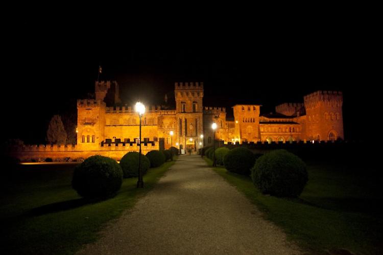 Notti al castello Visite guidate e giocolerie a San Lorenzo