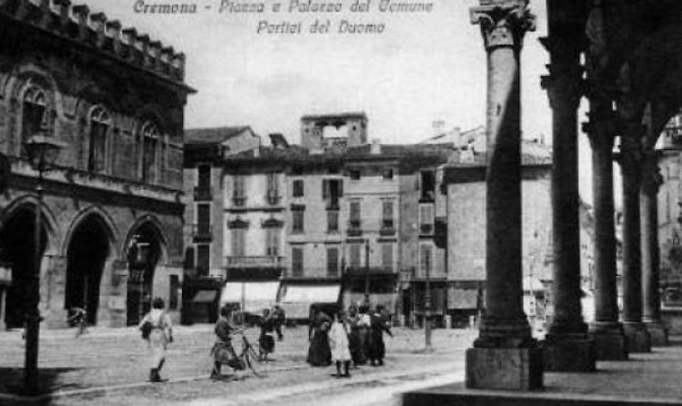 Prìma de desmentegàase La Cattedrale e il ‘centro ’