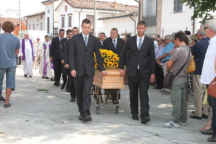 I funerali di Fabio e Caterina