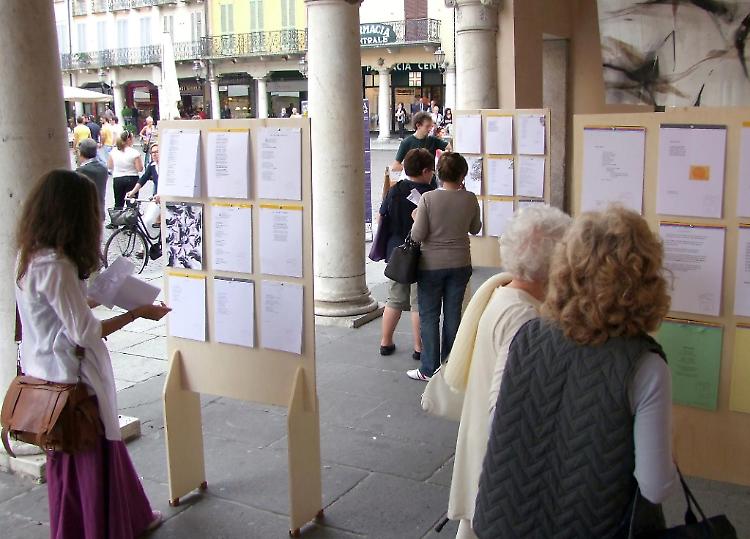 'Poesia a strappo' sabato e domenica in piazza 