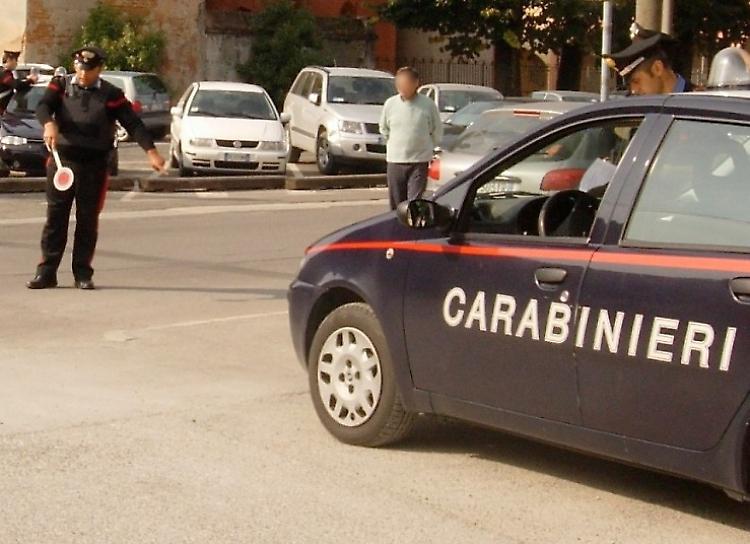 Furto aggravato in abitazione, denunciato 30enne