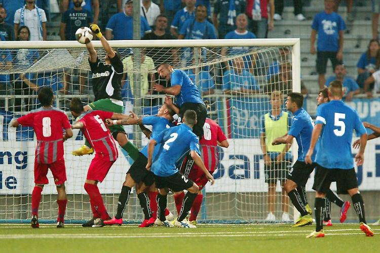 Novara-Cremonese 0-0