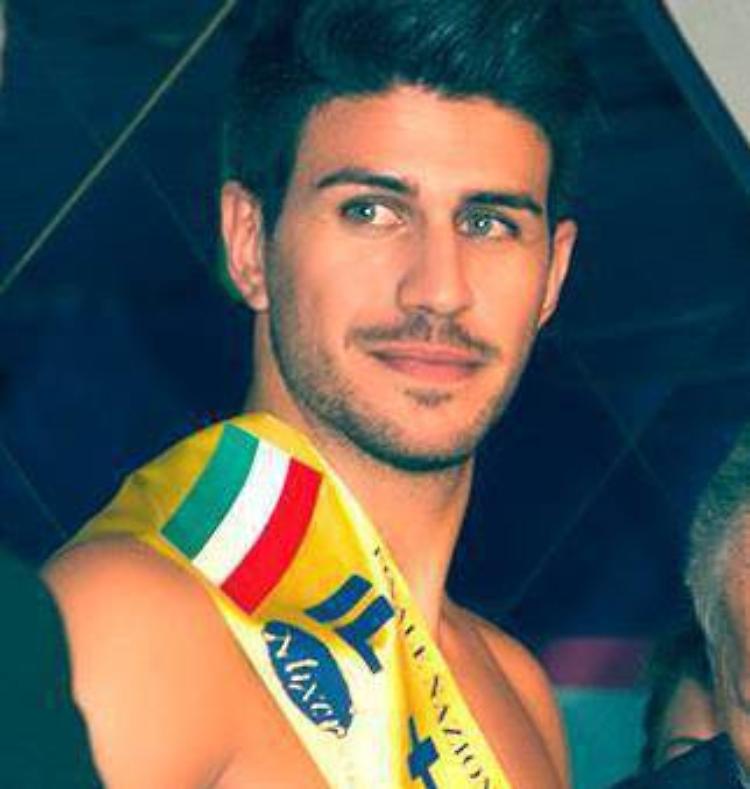 Simone Tosi al concorso ‘Il più bello d’Italia’